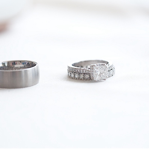 Tacori Dantela Princess Bloom Halo Engagement setting - refurbished and like new - Picture 3 of 15